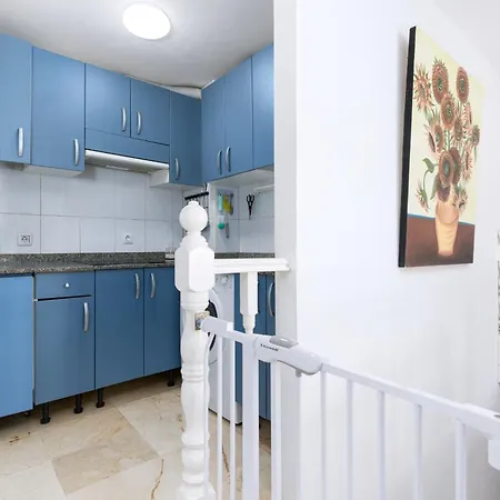 Апартаменты 2br Arenas House - Terrace & Pool Калета-де-Фусте