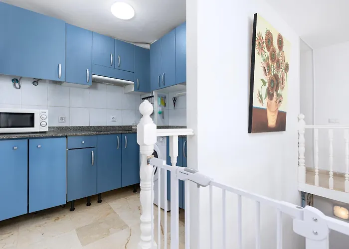 Апартаменты 2br Arenas House - Terrace & Pool Калета-де-Фусте