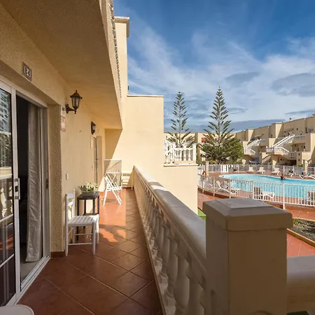 Lägenhet 2br Arenas House - Terrace & Pool *