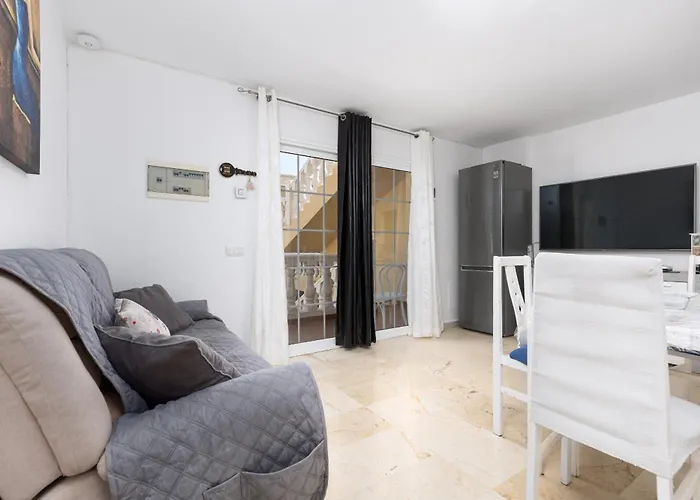 2br Arenas House - Terrace & Pool Lägenhet